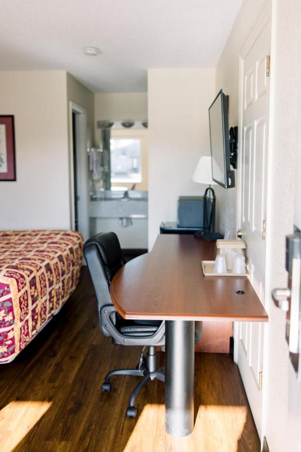 Exclusive Quarters Motel Cleveland Exterior foto